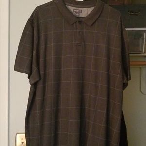 Mens like new golf shirt